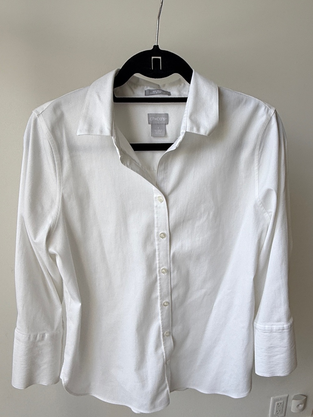 Chico's White Button-Front Collared Blouse, size 1